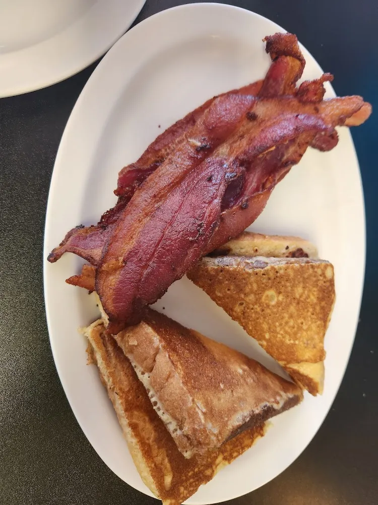 French Toast and Bacon